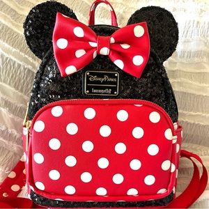 Loungefly Minnie Mouse Sequined Backpack